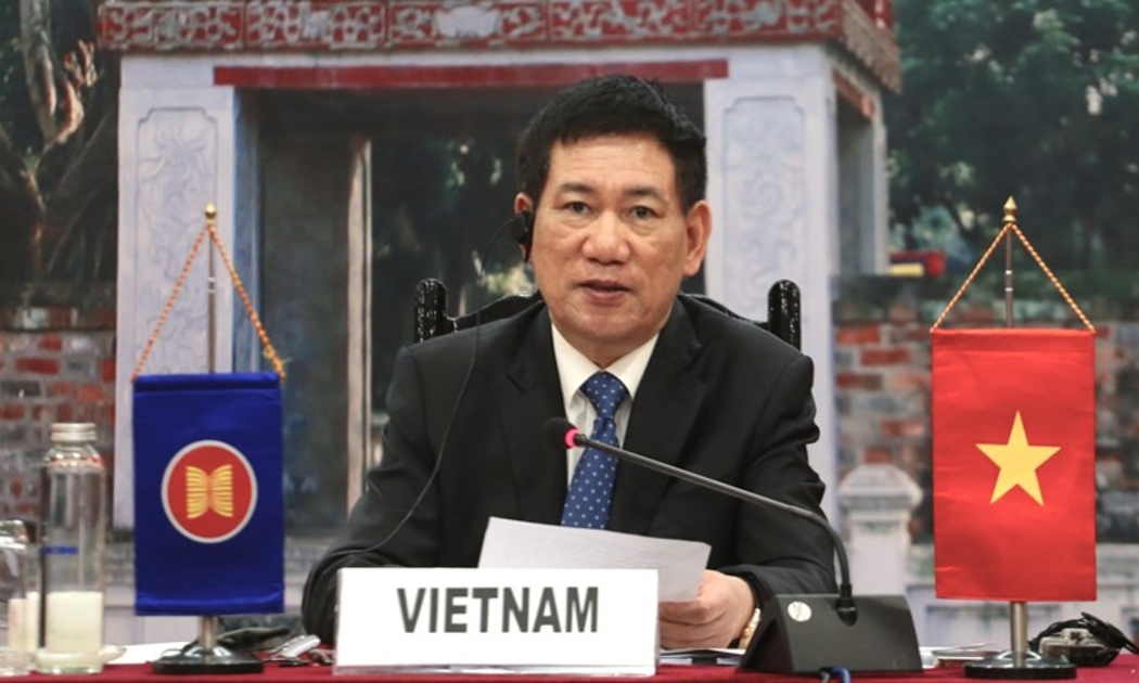 Bộ trưởng Bộ Tài chính Hồ Đức Phớc mong muốn thấy kết quả tích cực từ các sáng kiến mới của CMIM và ABMI trong thời gian tới.