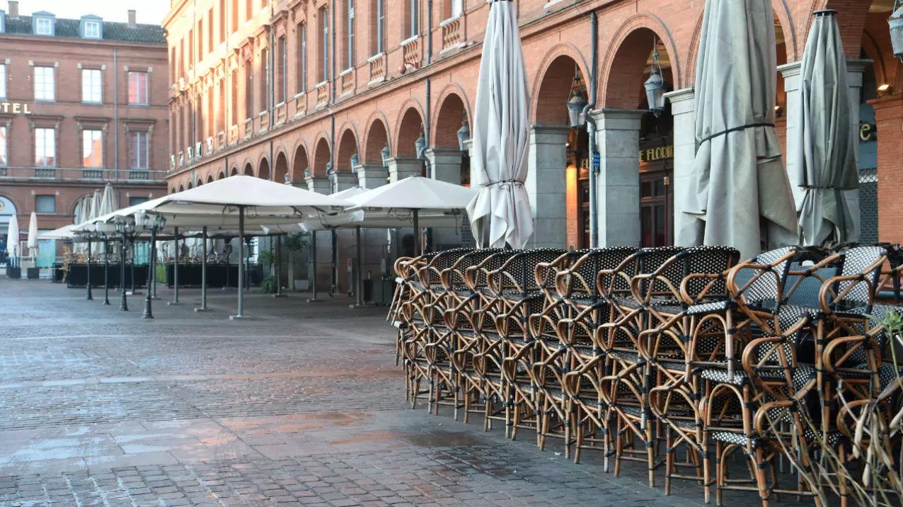 Thị trường đóng băng vì Covid, xuất khẩu cà phê giảm mạnh, giá rớt sâu