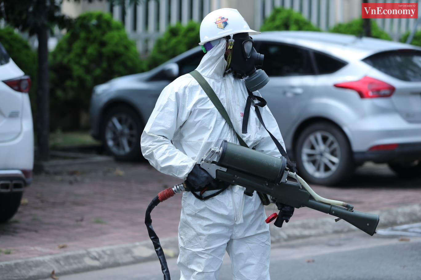 Mỗi c&aacute;n bộ, chiến sĩ đ&atilde; c&oacute; &yacute; thức v&agrave; r&uacute;t kinh nghiệm từ những lần dập dịch trước để c&oacute; nhiều biện ph&aacute;p tự bảo vệ.