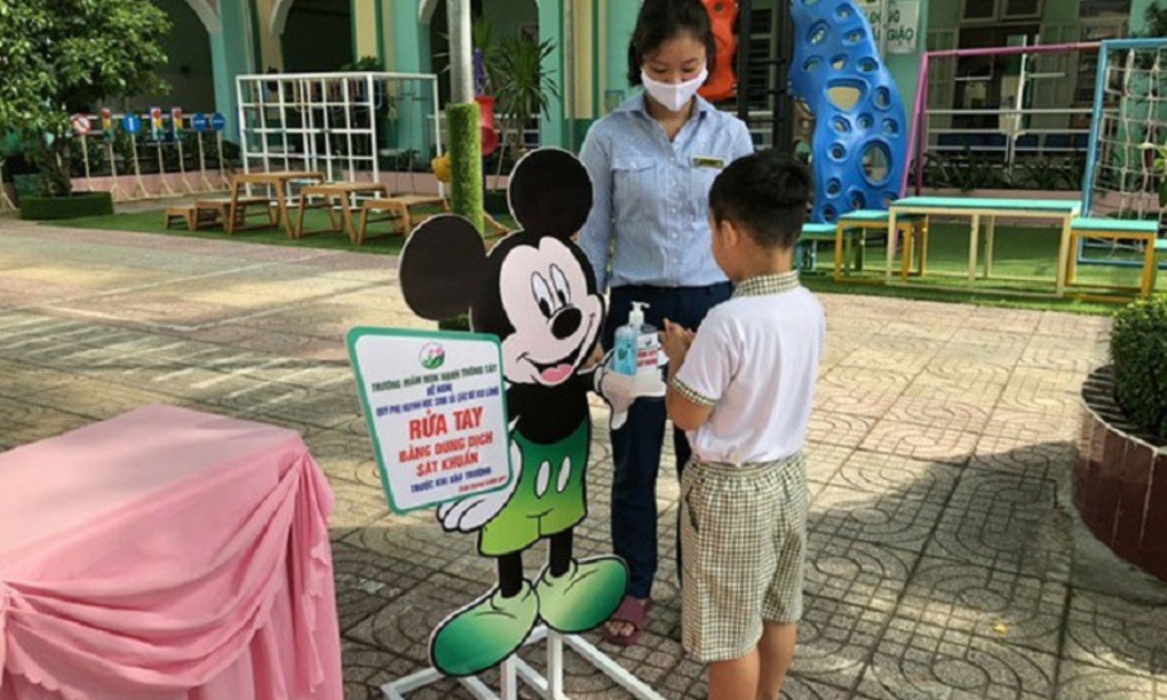 Học sinh mầm non  tạm dừng đến trường để phòng chống dịch
