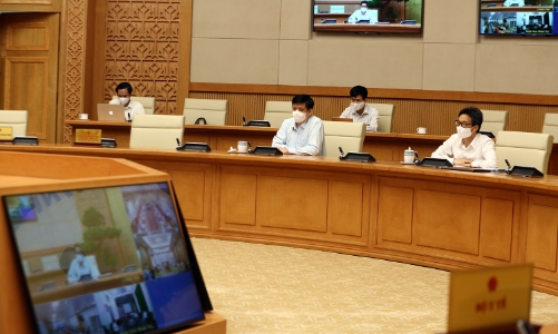 Họp khẩn với các bệnh viện là 