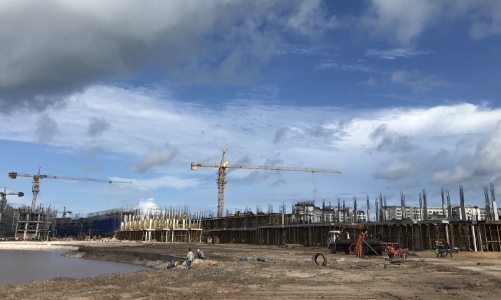 Thị trường bất động sản vẫn tiềm ẩn nhiều rủi ro 