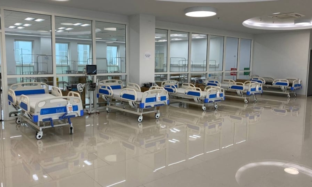 Không chỉ giường bệnh, các trang thiết bị, máy móc cũng được chuẩn bị kỹ càng