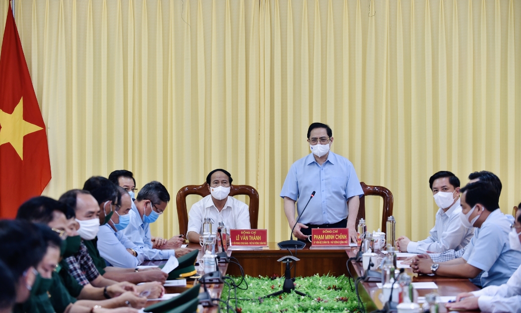 Thủ tướng Phạm Minh Chính tại cuộc họp khẩn với các tỉnh biên giới phía Tây Nam - Ảnh: VGP