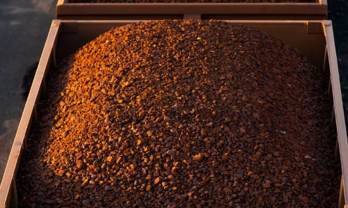 Sốt theo giá thép, giá quặng sắt tăng 10% chỉ trong vài phút đồng hồ