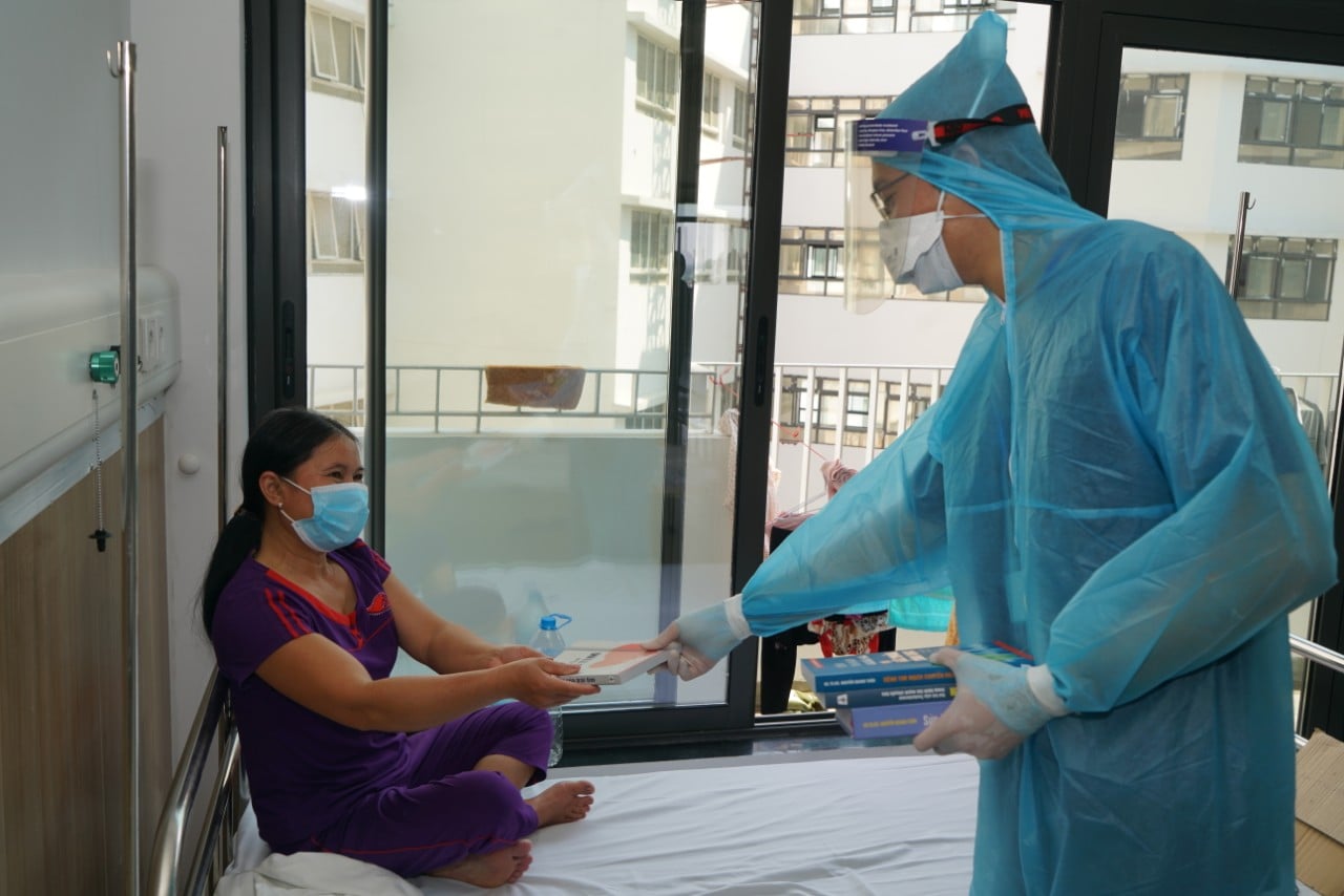 Những hình ảnh mới nhất về các bệnh nhân được chụp tại Bệnh viện Bạch Mai cơ sở Hà Nam. Ảnh: Bệnh viện Bạch Mai cung cấp.