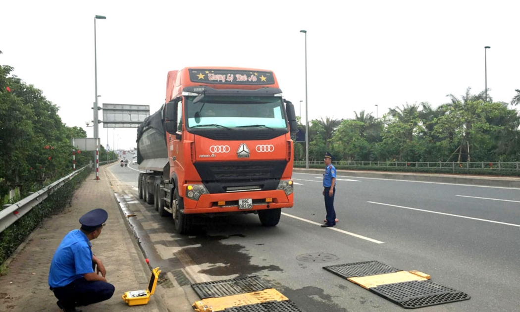 Xe quá tải đang tăng trở lại trên một số quốc lộ, đường đô thị và đường địa phương.