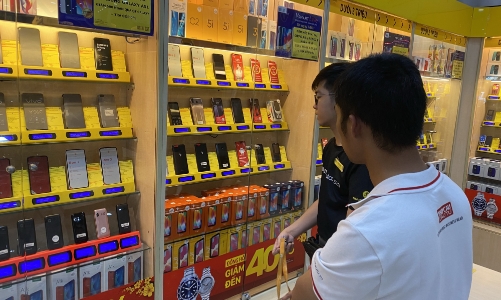 Thị trường smartphone thương hiệu Việt sẽ thế nào khi Vinsmart dừng cuộc chơi?