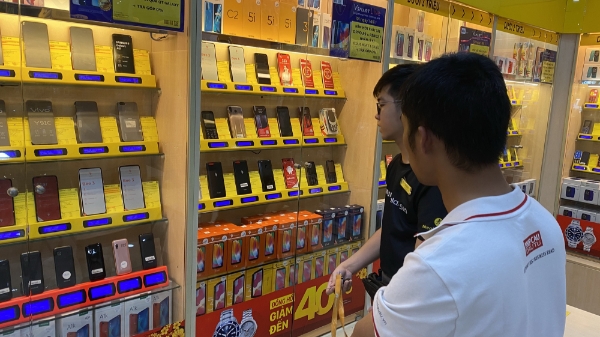 Thị trường smartphone thương hiệu Việt sẽ thế nào khi Vinsmart dừng cuộc chơi?