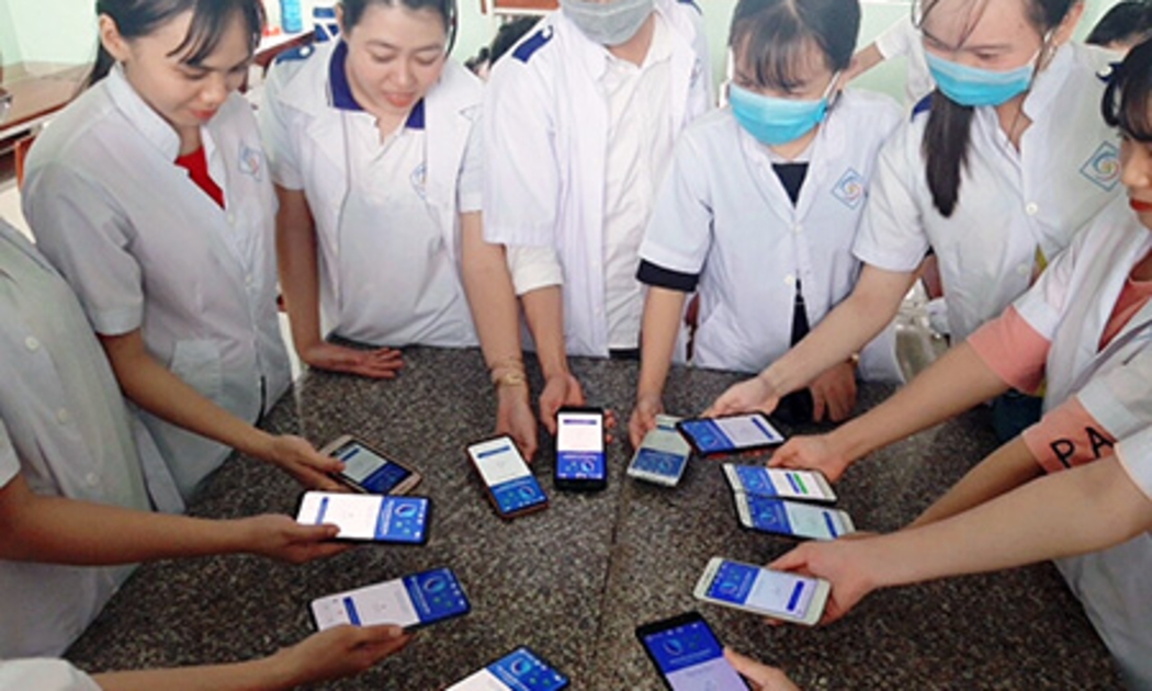 Số người dùng tải ứng dụng Bluezone tăng mạnh