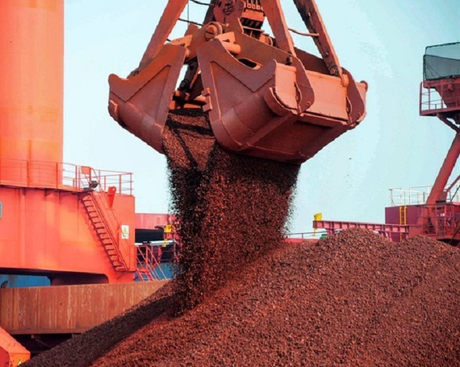 Trong  nửa đầu tháng 4 năm 2021, mỗi ngày Việt Nam nhập hơn 66 nghìn tấn.