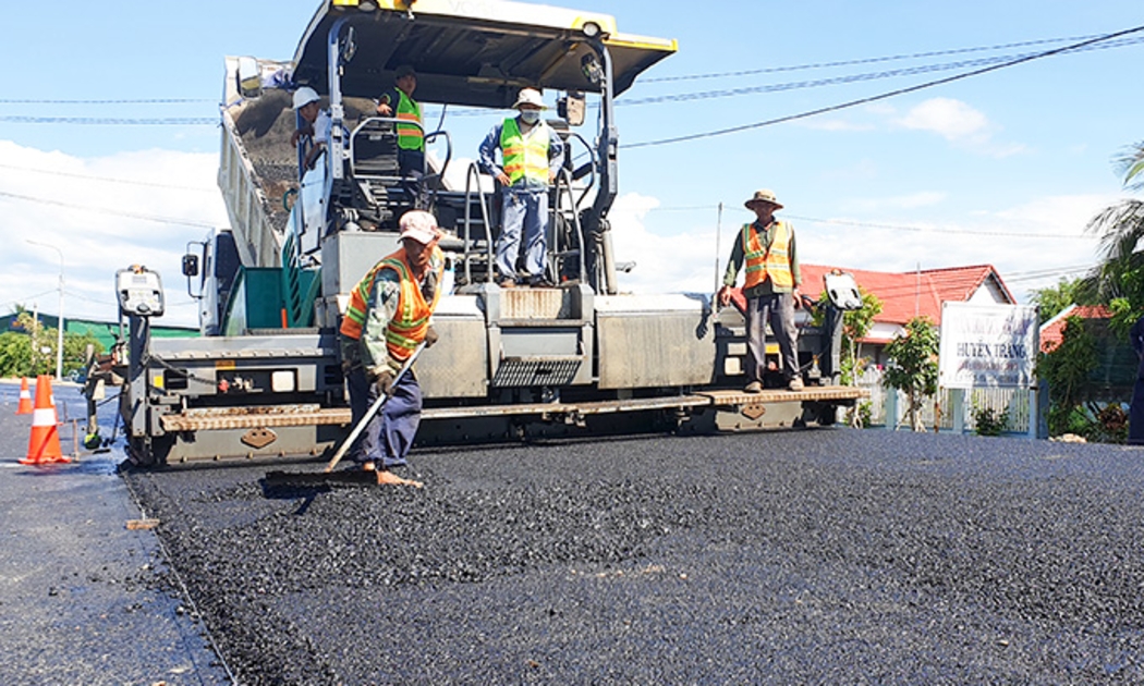 Nhiều đoạn trên Quốc lộ 26 bị hư hỏng, phải sửa chữa, nâng cấp nhiều lần.