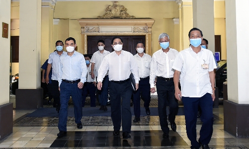 Tốc độ tăng trưởng chững lại, Tp.HCM đưa ra loạt kiến nghị với Thủ tướng