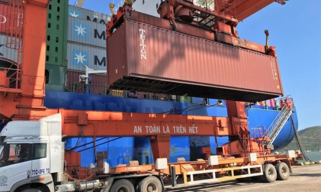 Vi phạm xếp hàng quá tải tại cảng biển có thể bị phạt đến 20 triệu đồng
