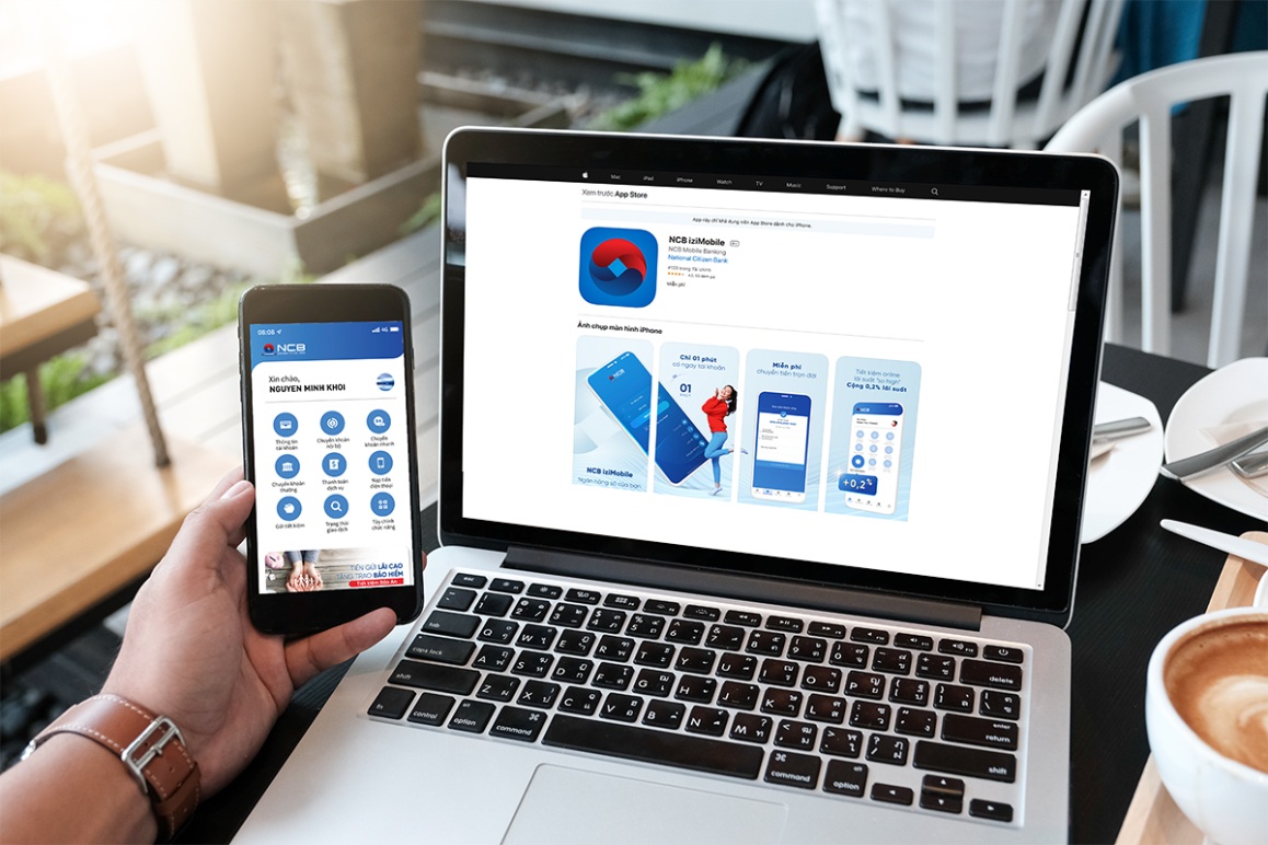 Khách hàng trải nghiệm ngân hàng số NCB izimobile.