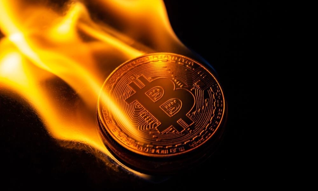 Đồng Bitcoin lao dốc về sát ngưỡng 30.000 USD - Ảnh: Coindesk