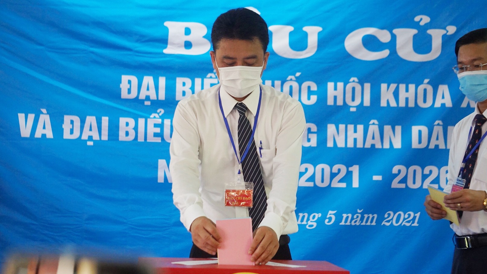 Cũng trong s&aacute;ng 22/5,&nbsp;h&agrave;ng ngh&igrave;n cử tri huyện đảo Bạch Long Vĩ, th&agrave;nh phố Hải Ph&ograve;ng đ&atilde; tiến h&agrave;nh bầu cử sớm - Ảnh:&nbsp;A.T.