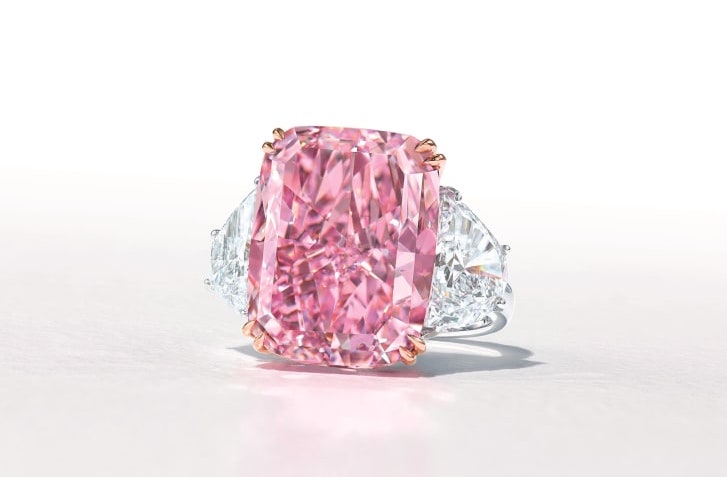Viên kim cương hồng "The Sakura" - Ảnh: Christie's.