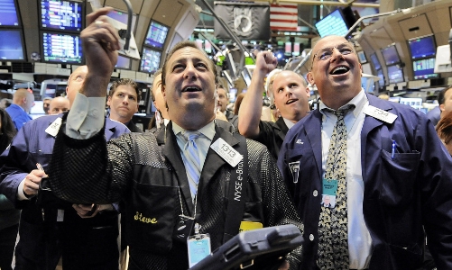 Nỗi lo lạm phát dịu đi, chứng khoán Mỹ tăng điểm mạnh