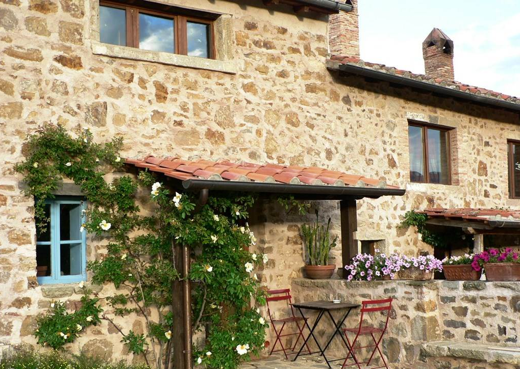 Nếu tới đ&acirc;y lưu tr&uacute; trong thời gian từ 2 đến 6 th&aacute;ng tối thiểu, sẽ được tặng một khoản tiền bằng 50% gi&aacute; thu&ecirc; nh&agrave;.