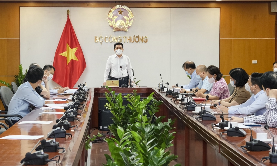 Hội nghị trực tuyến giữa Bộ Công Thương và Lãnh đạo tỉnh Bắc Giang ngày 25/5.