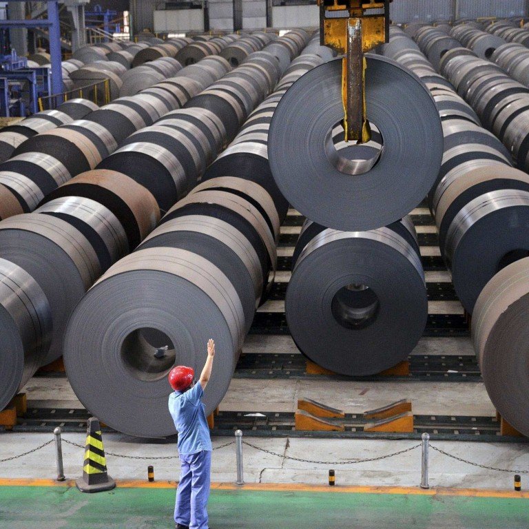 Giá nhiên liệu thô tăng đột biến khiến nhiều nhà máy Trung Quốc lao đao - Ảnh: AP