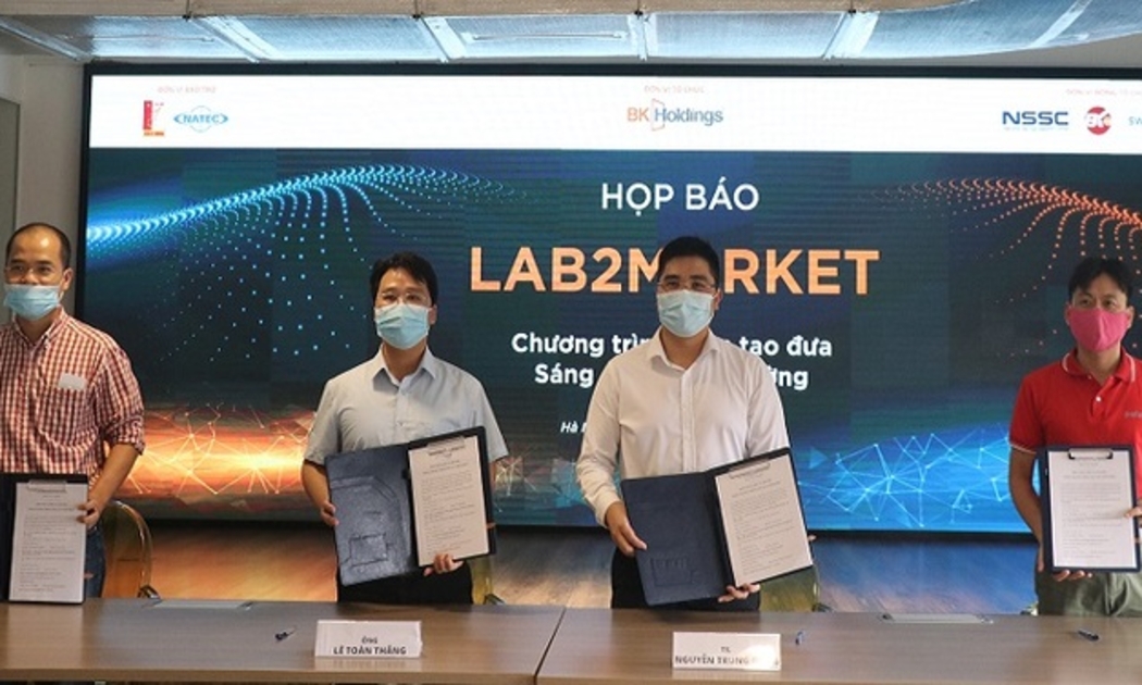 Bốn đơn vị BK Holdings, BK Fund, NSSC, Swiss EP đã cùng nhau ký kết hợp tác để đưa sáng chế ra thị trường trong nước và quốc tế.