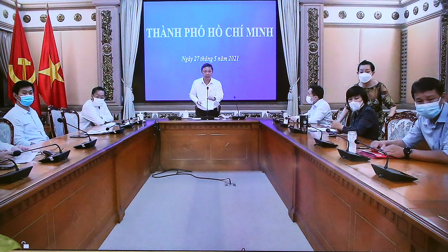 Phó Chủ tịch Ủy ban nhân dân Tp.HCM Dương Anh Đức cho biết Tp.HCM sẽ  tạm dừng các hoạt động liên quan đến tôn giáo, tín ngưỡng...