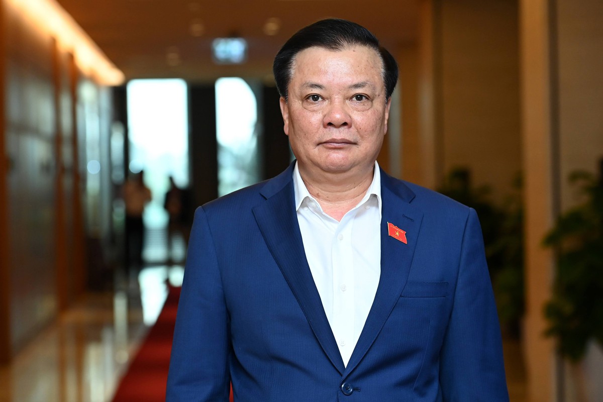 Bí thư Thành ủy Hà Nội Đinh Tiến Dũng.