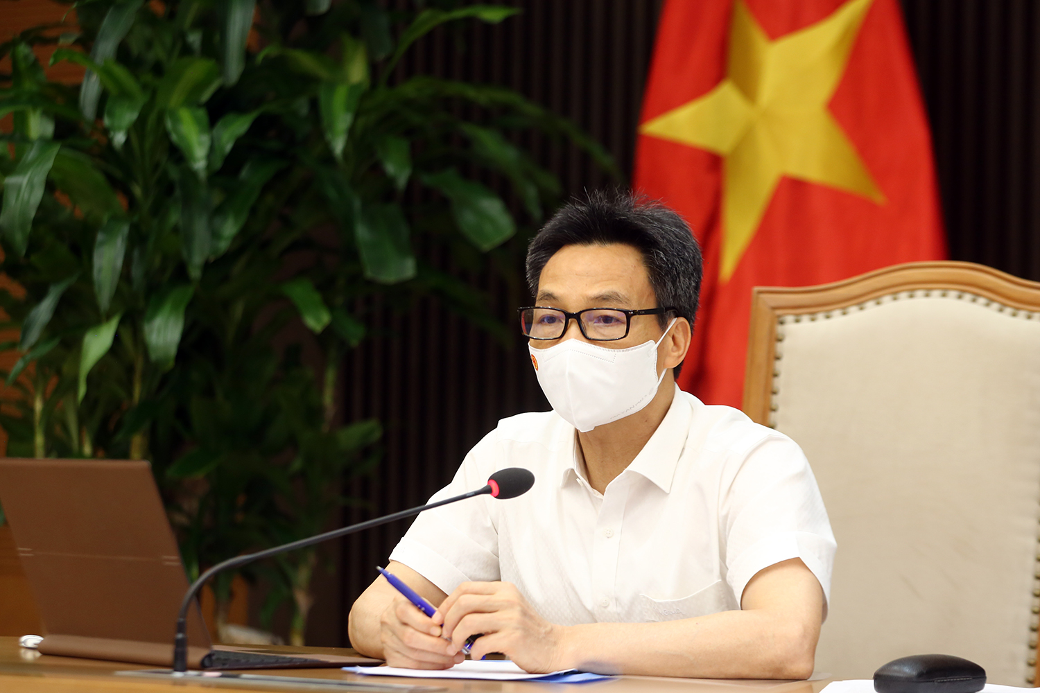Phó Thủ tướng Vũ Đức Đam họp trực tuyến khẩn cấp với lãnh đạo Tp.HCM liên quan đến ổ dịch tại Hội thánh “truyền giáo Phục Hưng”
