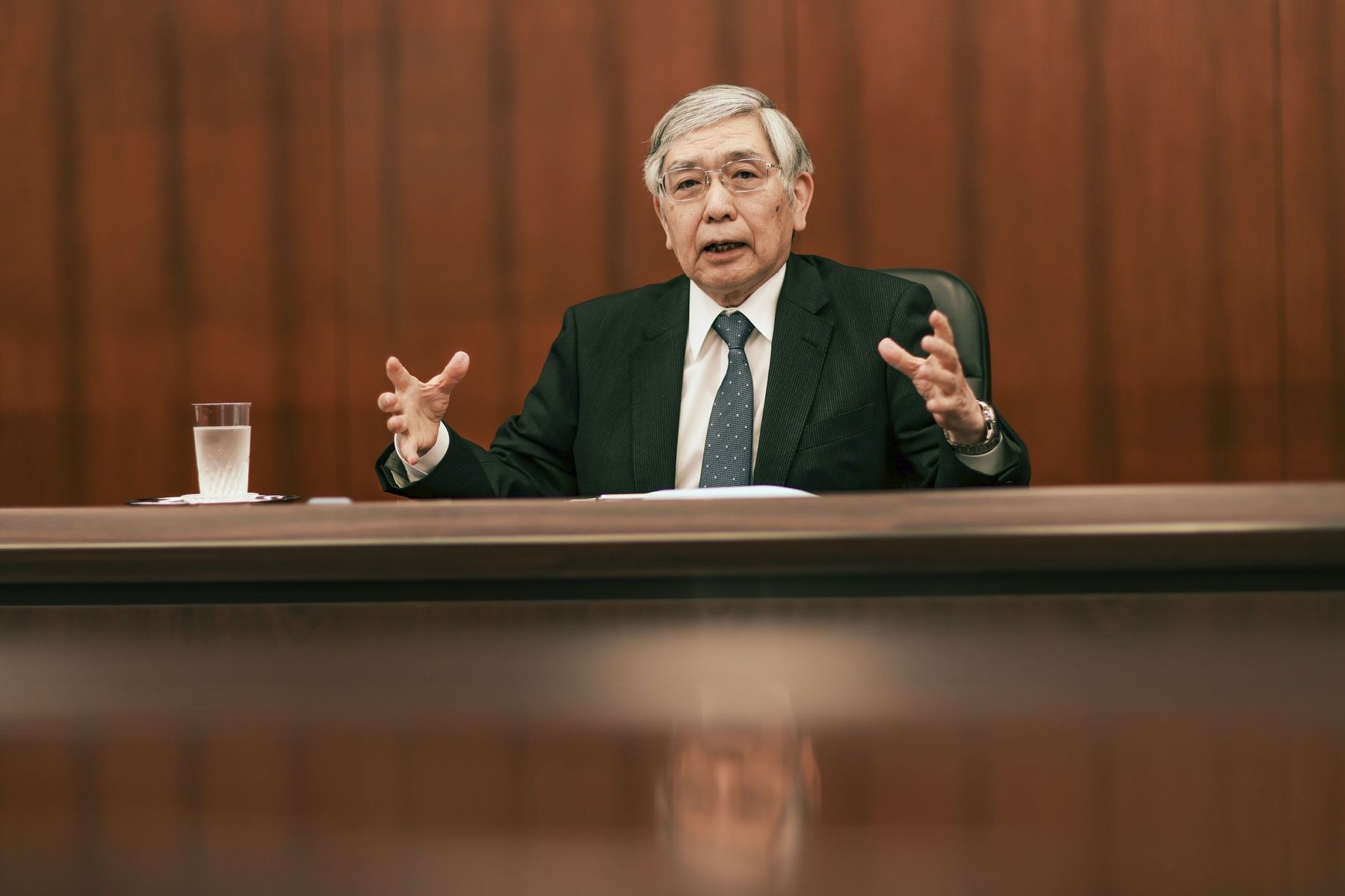 Thống đốc Ngân hàng Trung ương Nhật Bản (BOJ) Haruhiko Kuroda - Ảnh: Bloomberg.