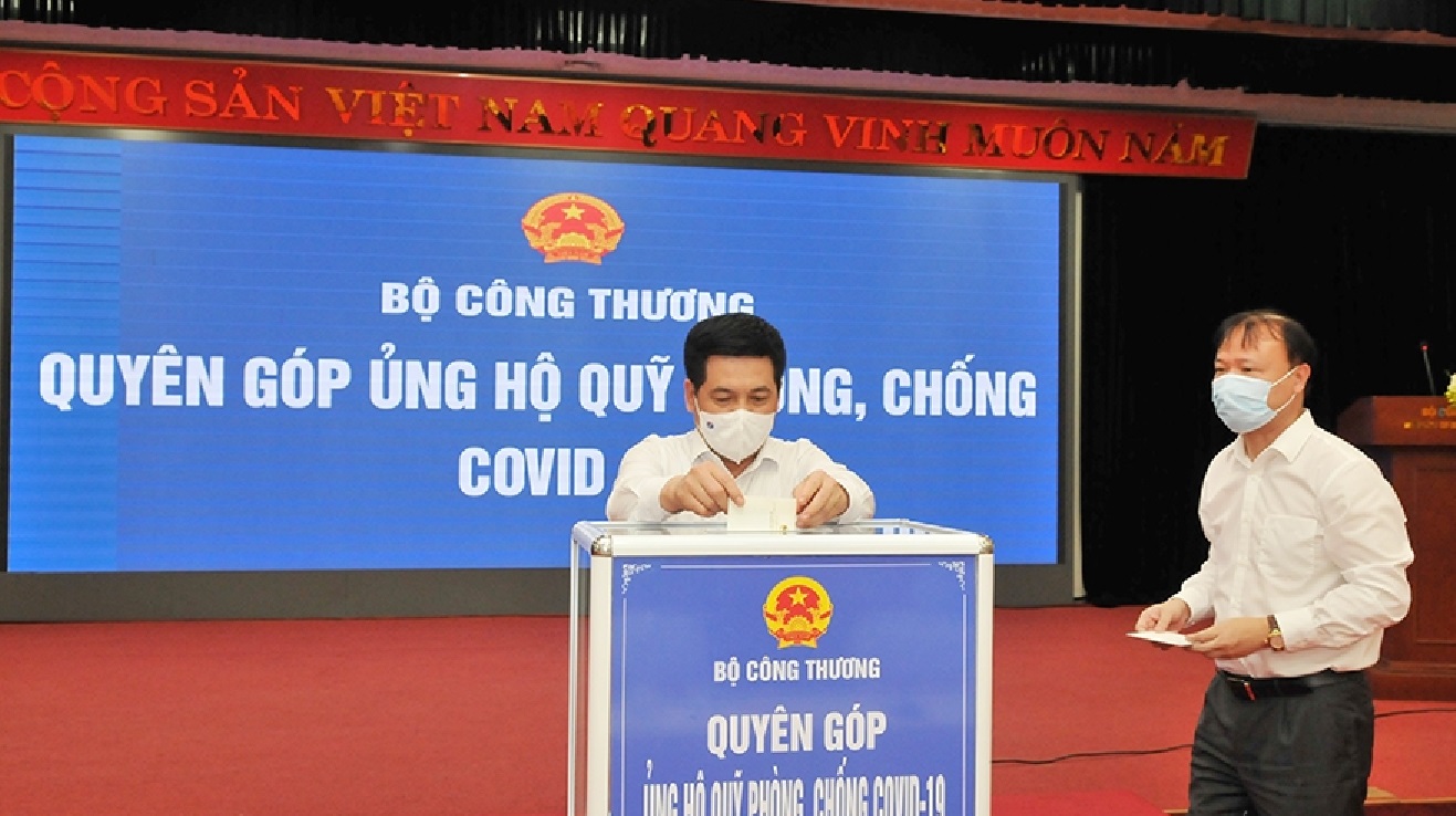 Bộ Công Thương và các Tập đoàn kinh tế nhà nước đã ủng hộ hàng chục tỷ đồng vào Quỹ phòng, chống Covid -19.