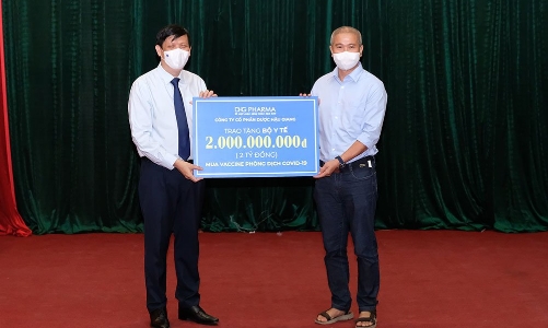 Dược Hậu Giang ủng hộ 2 tỷ đồng mua vaccine phòng Covid-19