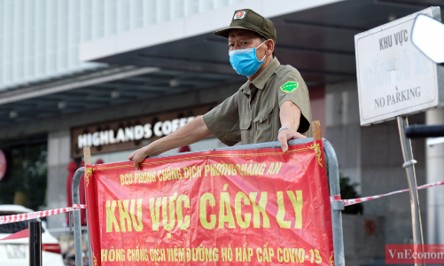 Hà Nội khẩn trương cách ly y tế tòa nhà tổ hợp quận Tây Hồ