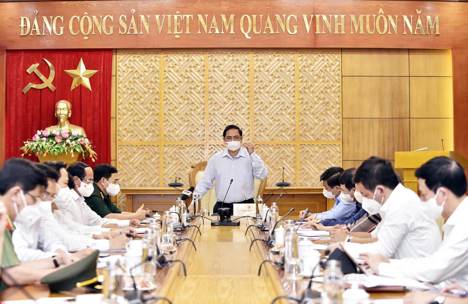 Thủ tướng Chính phủ Phạm Minh Chính phát biểu tại cuộc làm việc với tỉnh Bắc Giang chiều 29/5- Ảnh: VGP/Nhật Bắc.