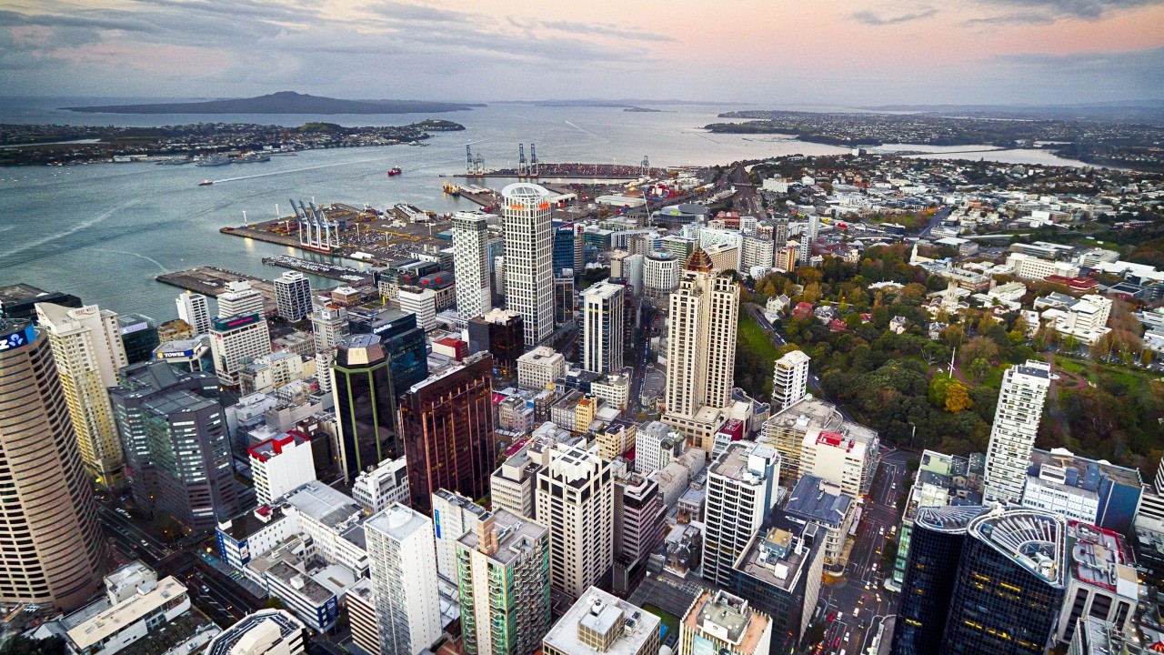 Chính phủ New Zealand vừa qua đã phải công bố hàng loạt biện pháp để "hạ nhiệt" bất động sản nước này. 