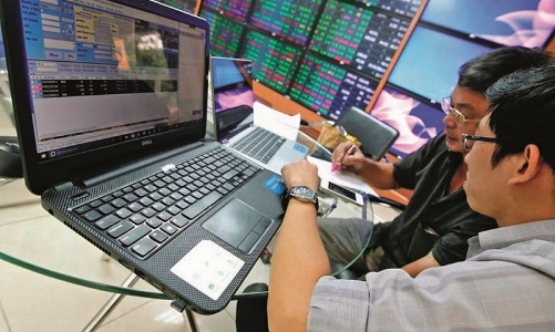 Công ty chứng khoán đồng loạt khuyến nghị ít huỷ/sửa lệnh giảm 