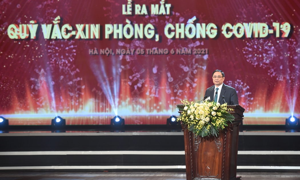 Thủ tướng Chính phủ Phạm Minh Chính dự Lễ ra mắt Quỹ vaccine phòng chống COVID-19. Ảnh VGP.