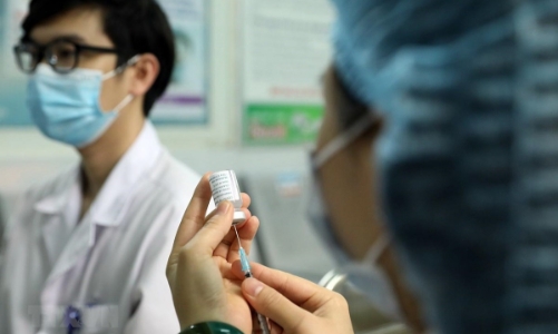 Vaccine là biện pháp hiệu quả nhất để đẩy lùi dịch Covid-19  