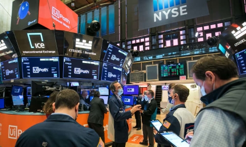 Nhà đầu tư “nín thở” đợi CPI, S&P 500 giảm điểm