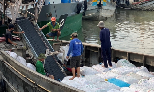 TP.HCM đề xuất gói hỗ trợ hơn 1.000 tỷ đồng cho người bị ảnh hưởng bởi Covid-19