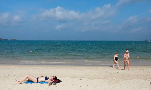 Kinh tế Thái Lan đặt cược vào chương trình thí điểm mở cửa Phuket từ tháng 7