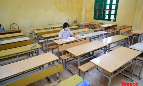 Hà Nội: Phòng thi đặc biệt dành cho một thí sinh diện F2 tại Đông Anh