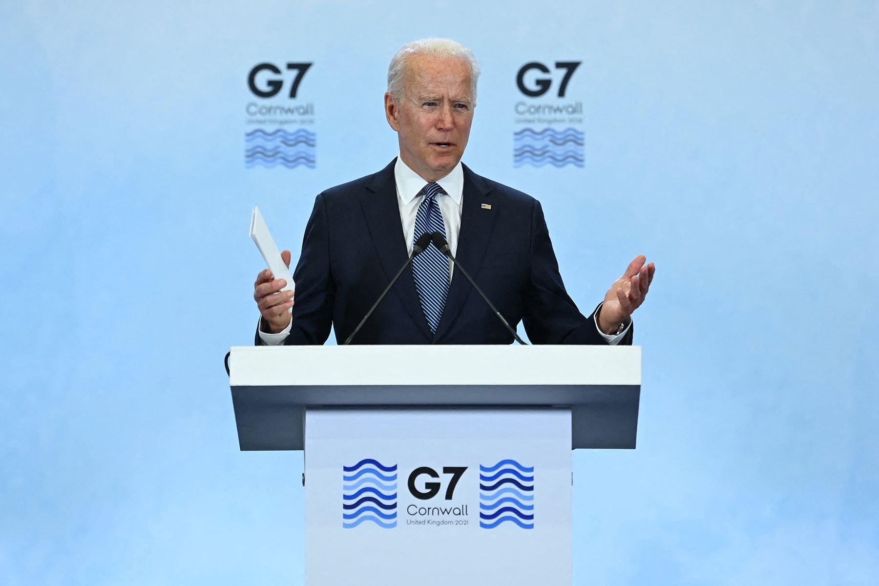 Tổng thống Mỹ Joe Biden phát biển tại ngày cuối của hội nghị thượng đỉnh G7 ở Cornwall, Anh, ngày 13/6 - Ảnh: Getty/Bloomberg.