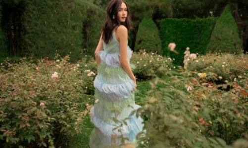 Chọn trang phục hè theo phong cách 