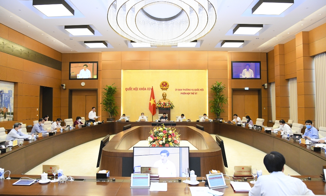 Toàn cảnh phiên họp - Ảnh: Quochoi.vn