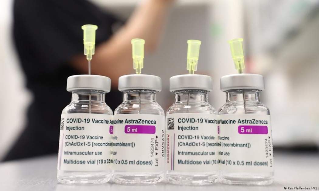Vaccine Covid-19 của AstraZeneca - Ảnh: DW