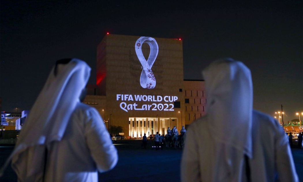World Cup 2022 được kỳ vọng mang lại lợi ích kinh tế lớn cho Qatar - quốc gia đăng cai tổ chức vào tháng 11-12/2022 - Ảnh: Bloomberg