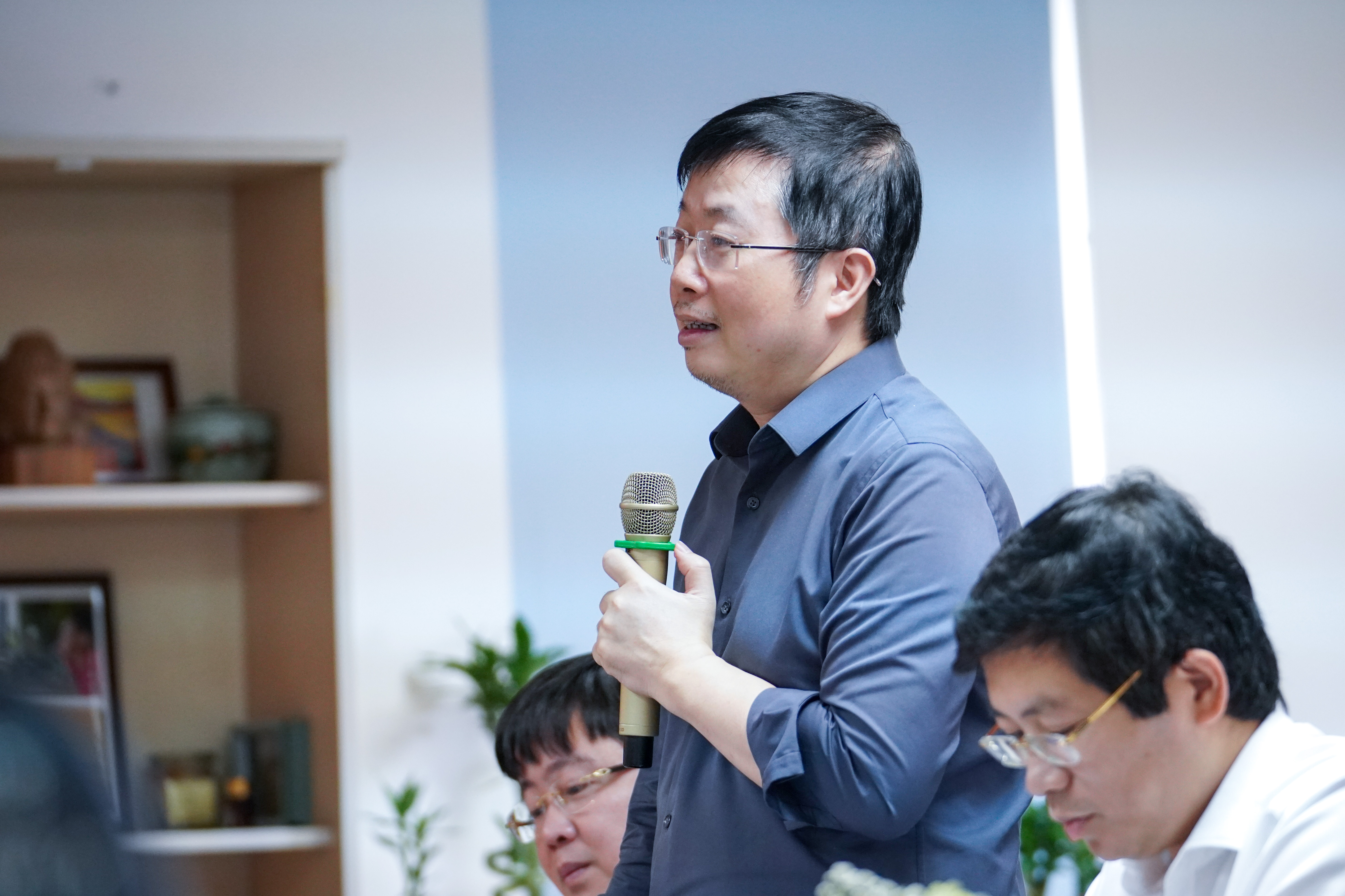 Đồng ch&iacute; Nguyễn Thanh L&acirc;m, Cục trưởng Cục B&aacute;o ch&iacute;, Bộ Th&ocirc;ng tin v&agrave; Truyền th&ocirc;ng ph&aacute;t biểu tại buổi l&agrave;m việc.