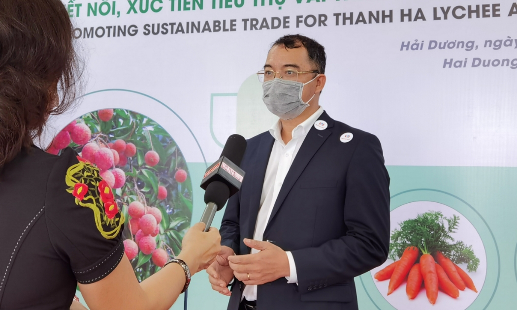 Tâm thế của những người làm báo, cầm bút trong bối cảnh đại dịch Covid hoành hành toàn thế giới và Việt Nam là hướng đến mục tiêu khơi dậy khát vọng Việt Nam hùng cường, thịnh vượng, tạo thành sức mạnh tinh thần để Việt Nam bứt phá vươn lên thành nước phát triển. Ảnhh: Việt Tuấn.